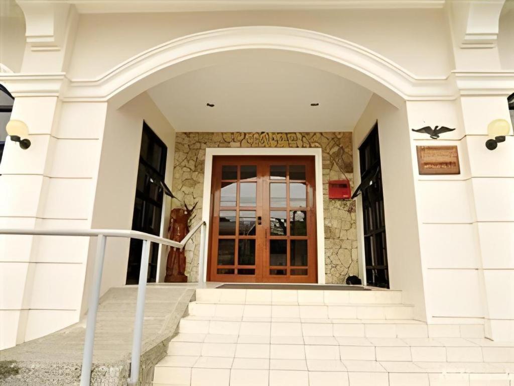 El Haciendero Private Hotel Iloílo Exterior foto