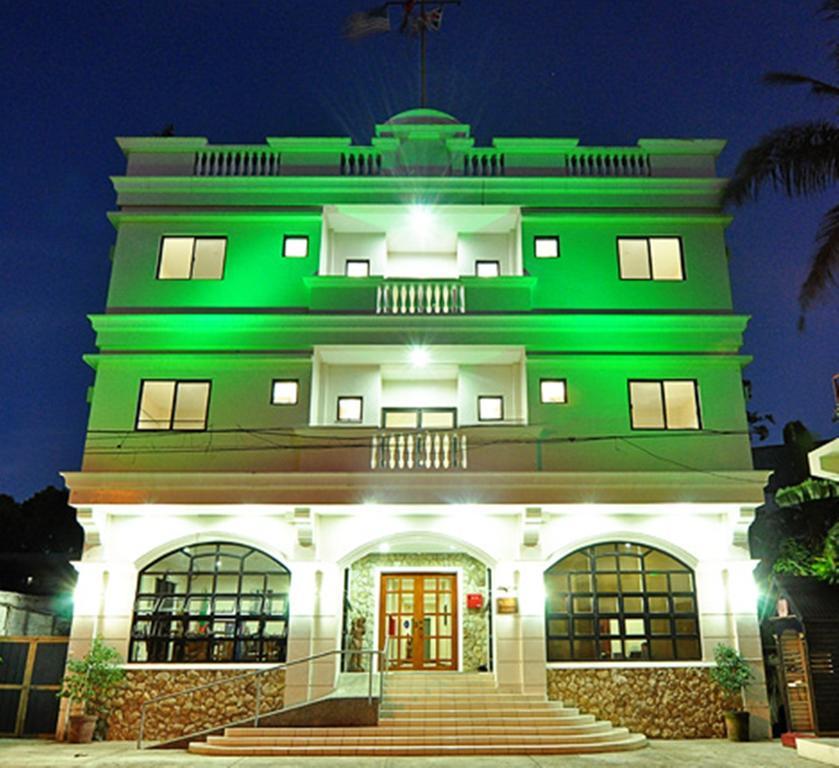 El Haciendero Private Hotel Iloílo Exterior foto